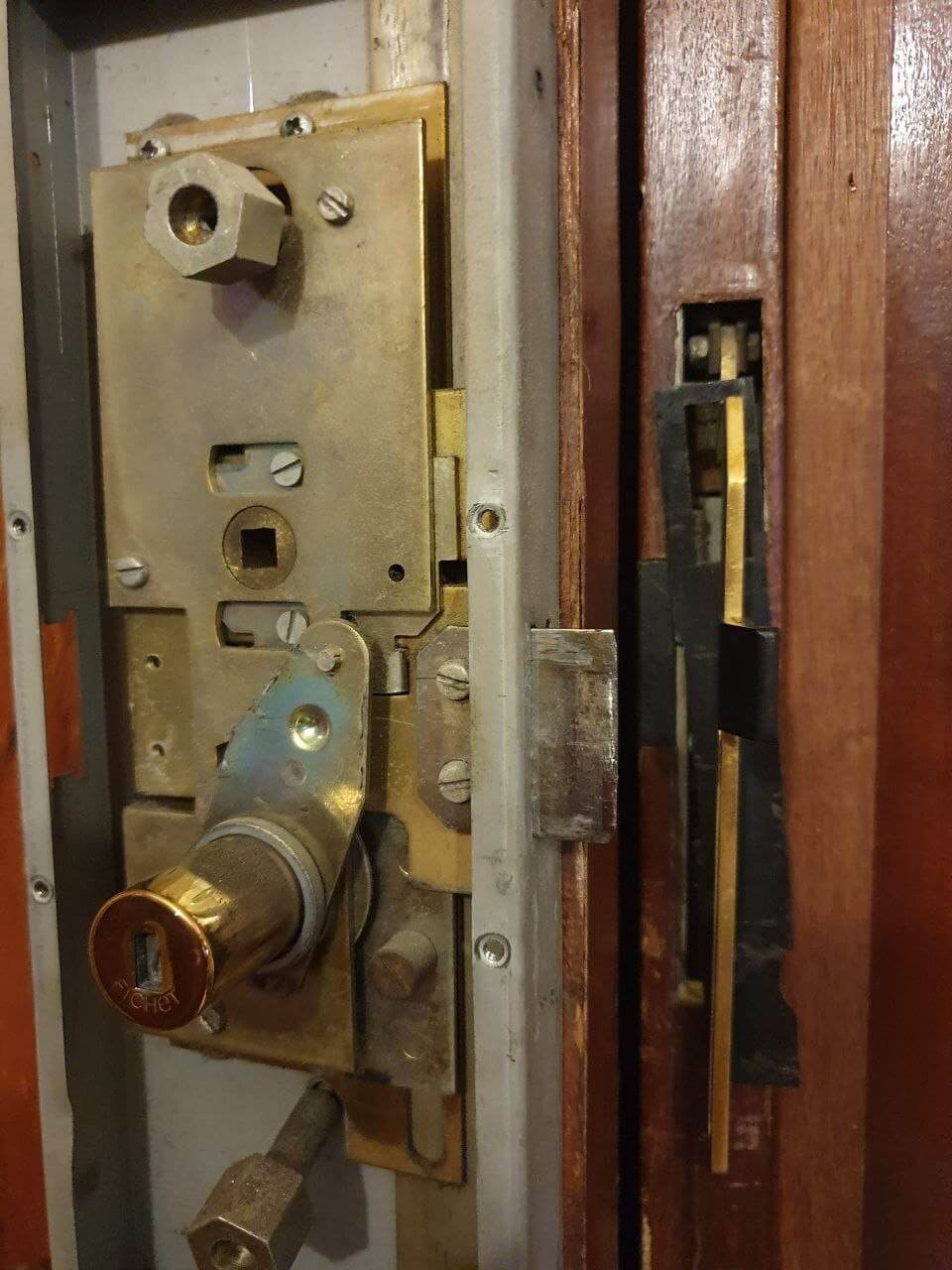 Cerradura Fichet de alta seguridad