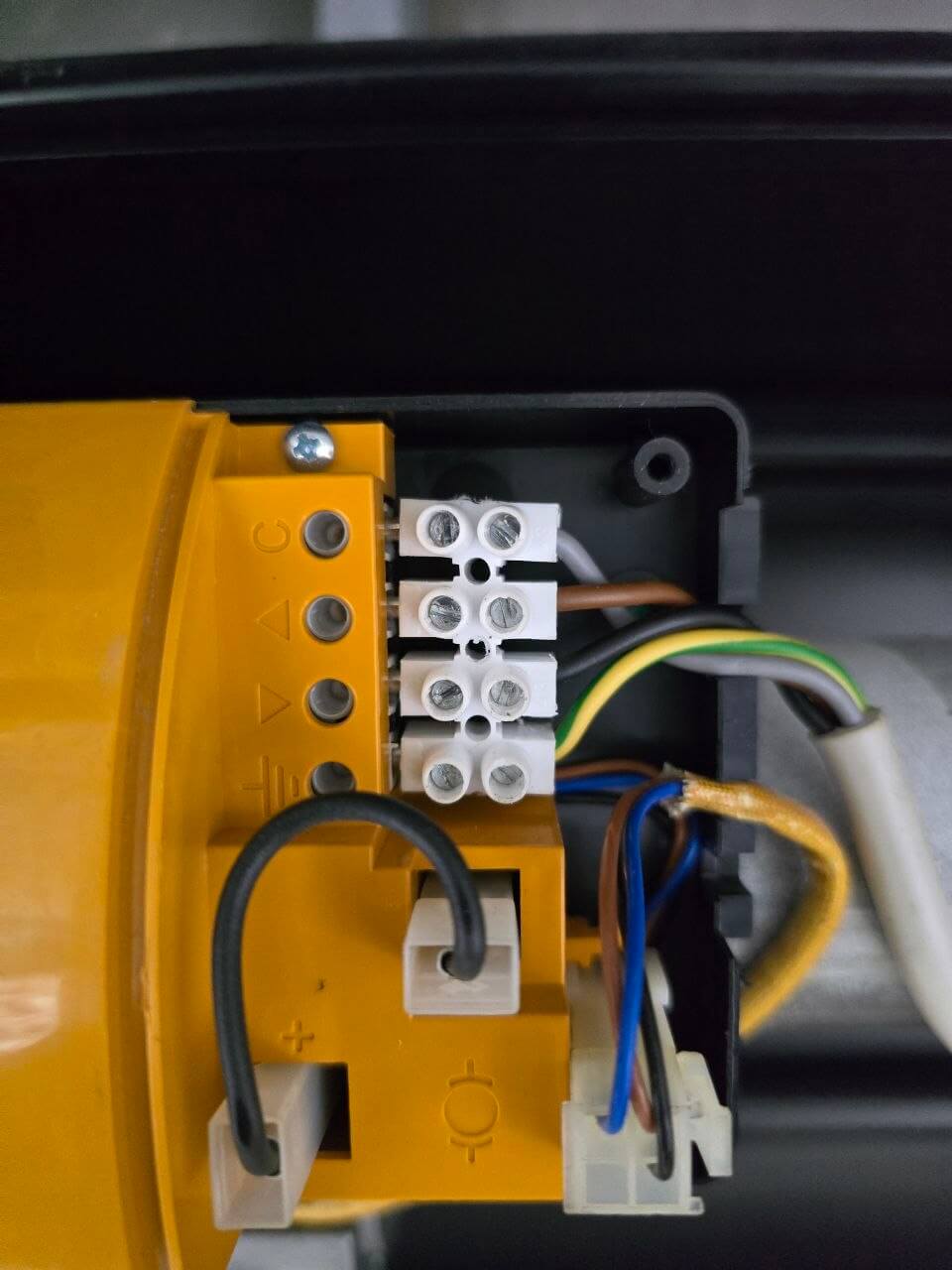 Instalación motor persiana