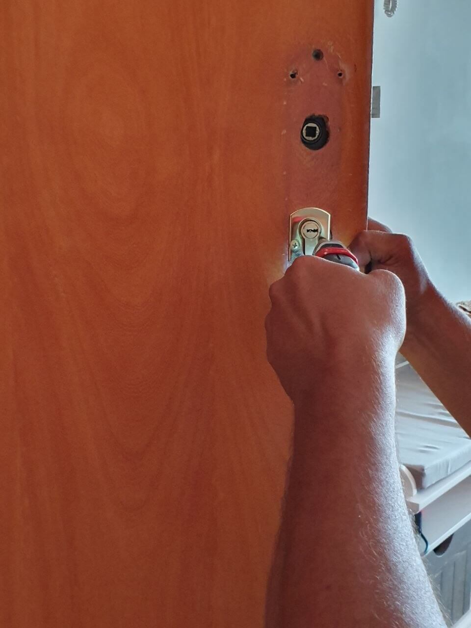 Reparación de puertas y cerraduras