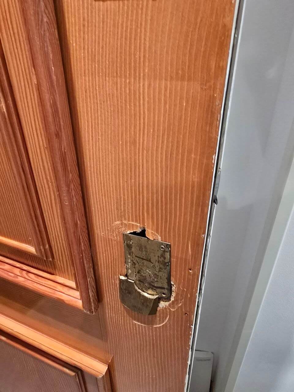 Reparación tras robo en vivienda