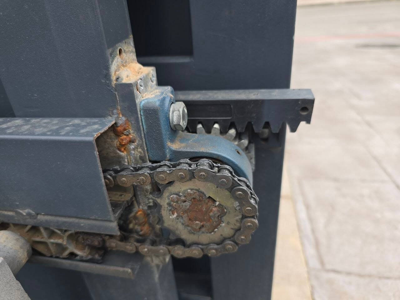 Instalación de puerta corredera