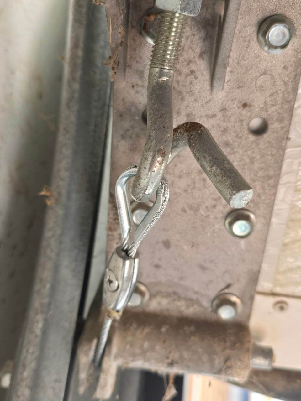 Puerta seccional automática